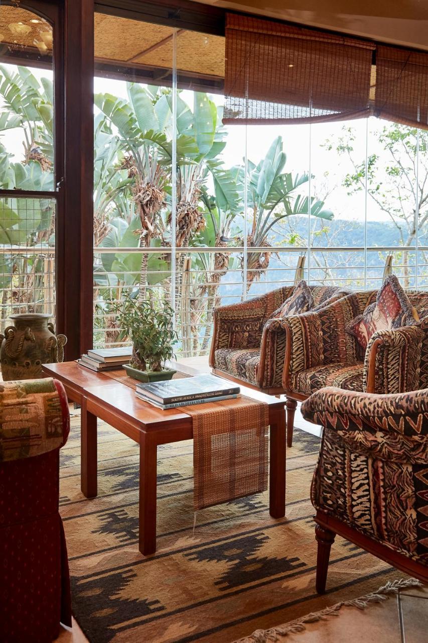Ammazulu African Palace Kloof Bagian luar foto